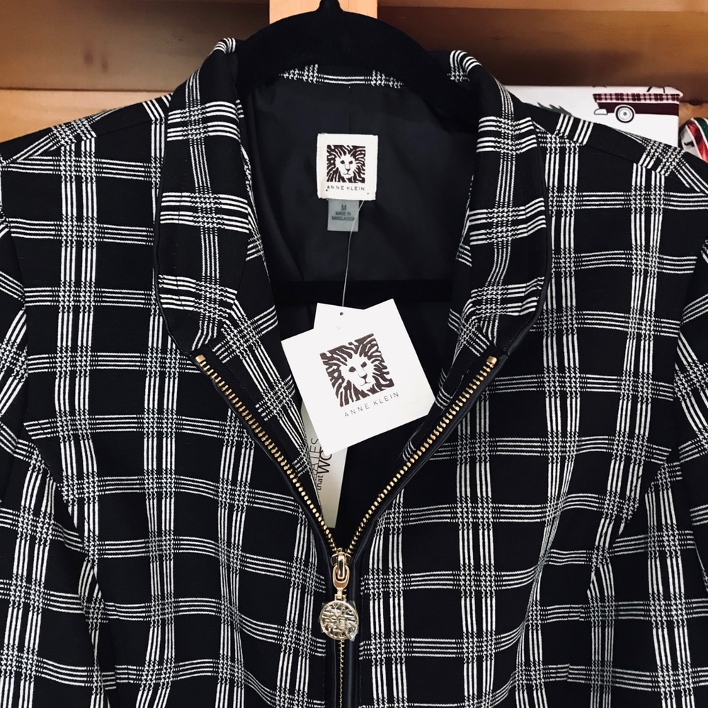 Anne Klein Lily White and Black Jacket NWT